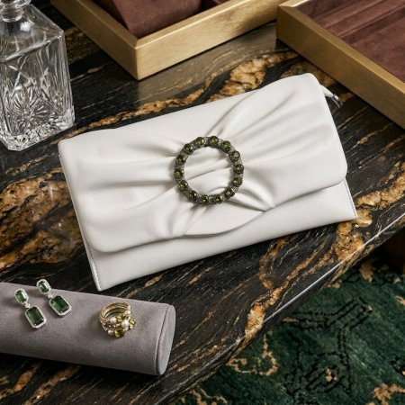 كلتش رسمي "حجم وسط"