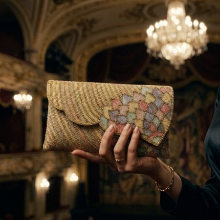 كلتش شَك يدوي